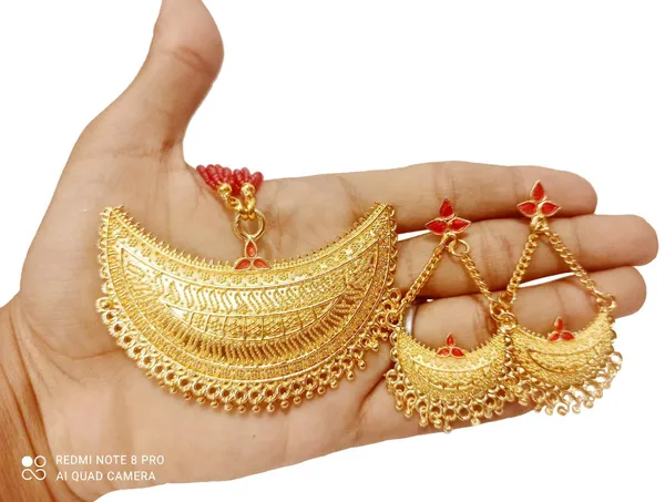 Assamese_Traditional_Gold_Plated_Red_Colour_Joonbiri_Tassel_Jewellery_Set_For_Girls_&_Women